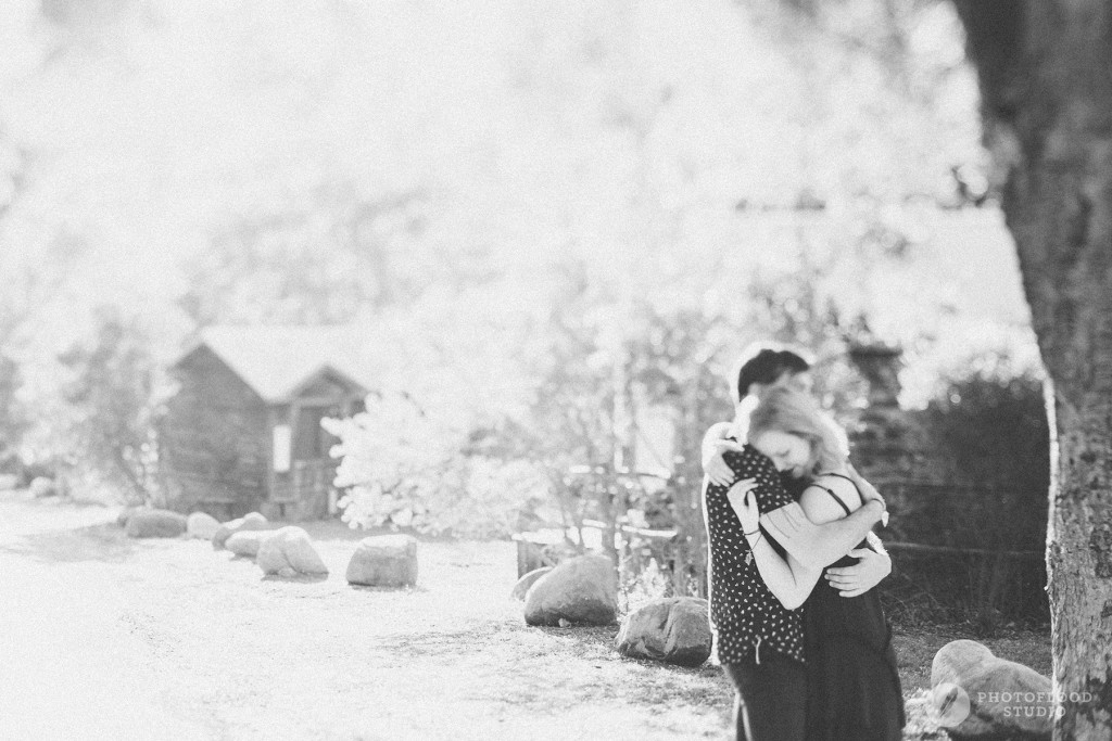 Photoflood Studio | Halie + Alec - Love Sessions Travel Photography